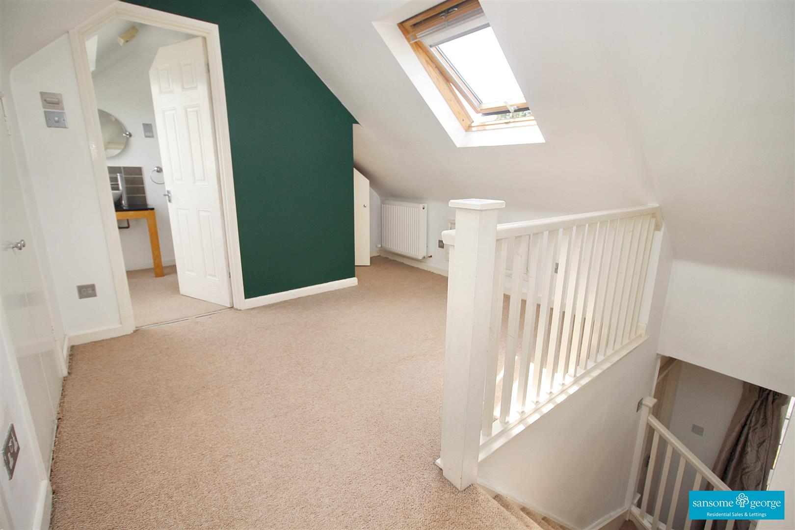Fairway Avenue, Tilehurst, Reading